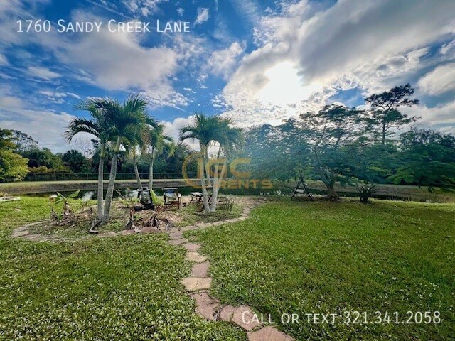 Foto del edificio - 1760 Sandy Creek Ln