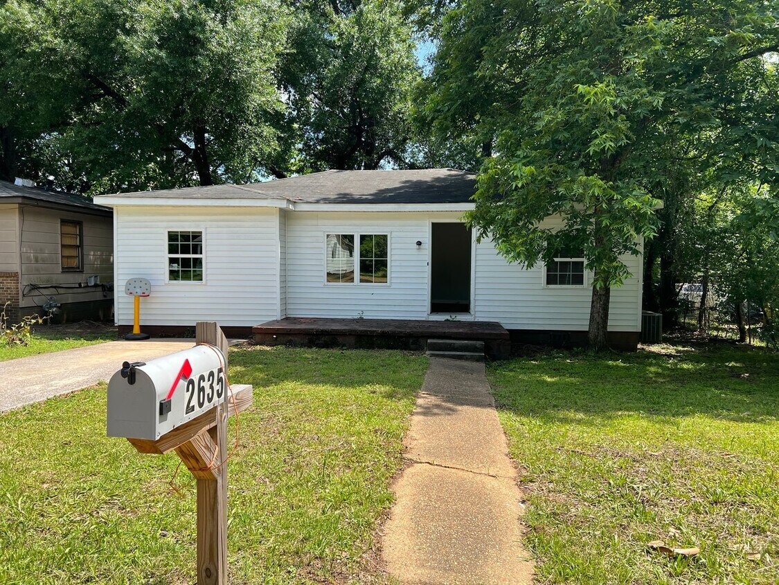 Foto principal - 2635 20th St