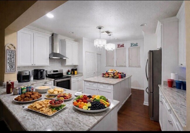 Foto del edificio - 1143 Indigo Dr