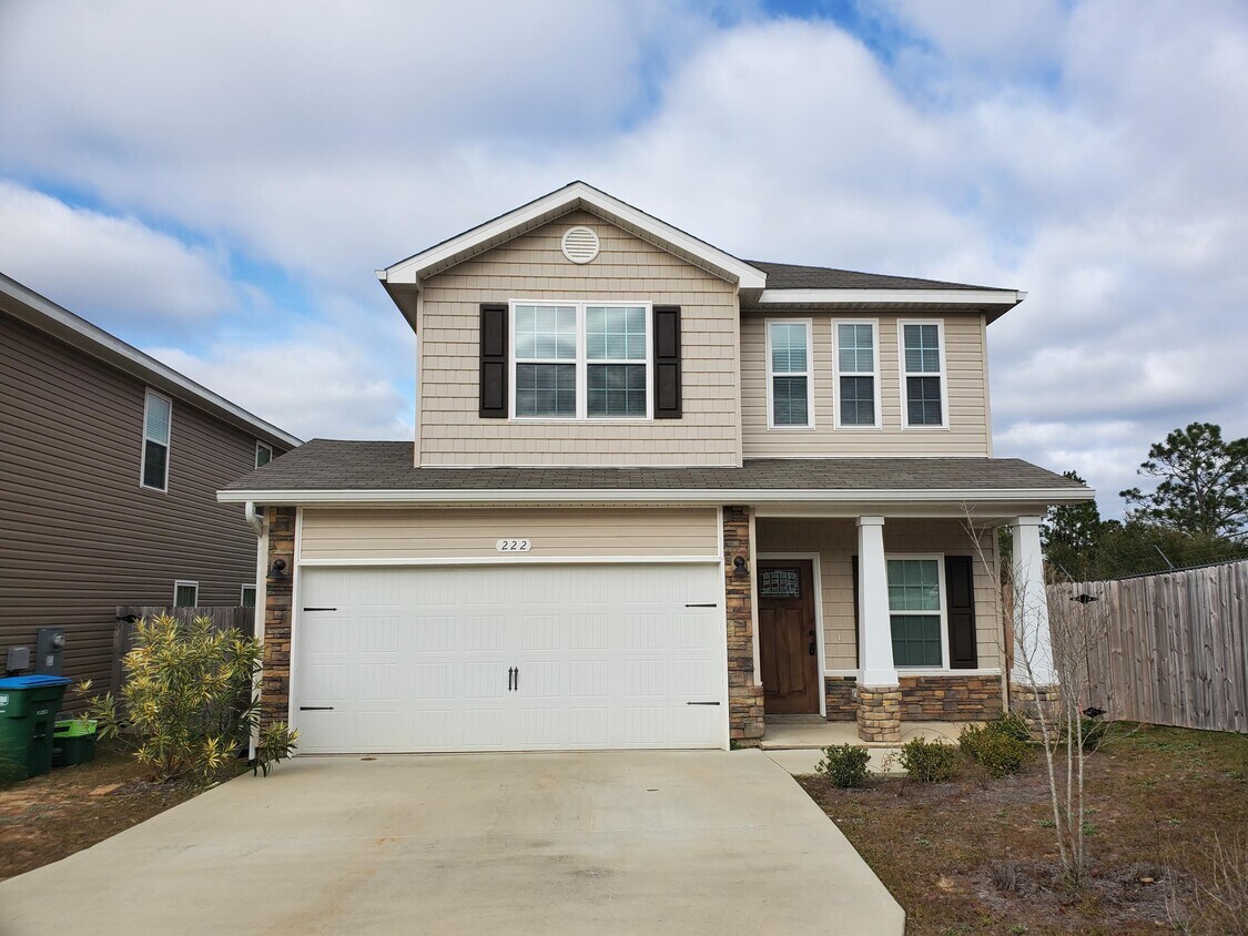Primary Photo - 222 Wainwright Dr