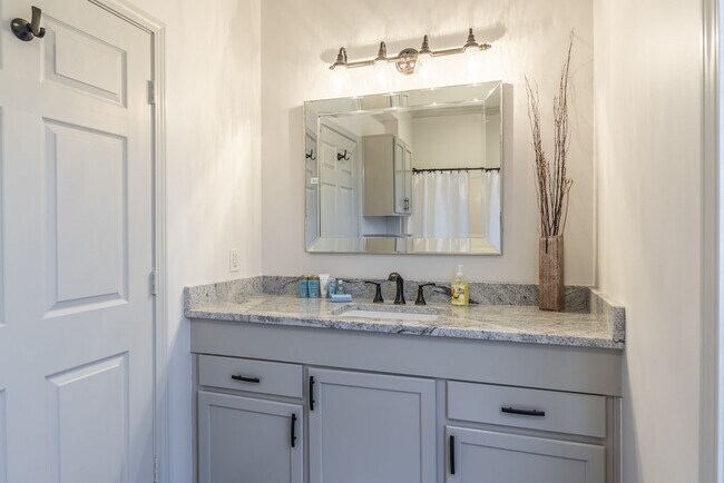 Bathroom - 1257 Louisville St