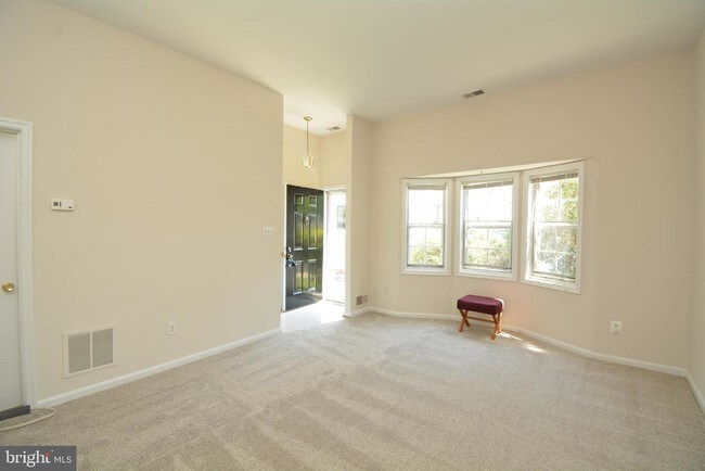 Building Photo - 6009 Selwood Pl