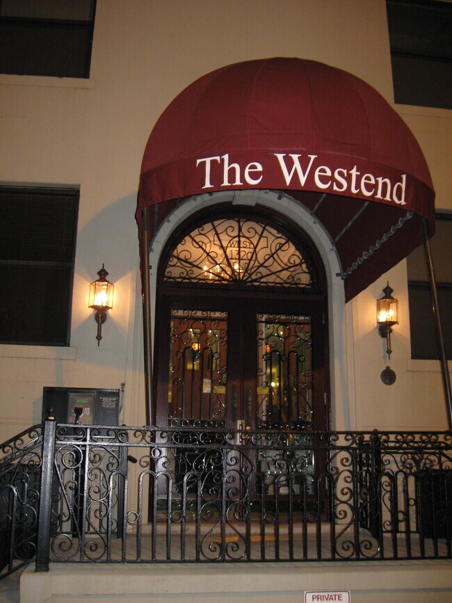 Foto del edificio - 1320 21st St NW