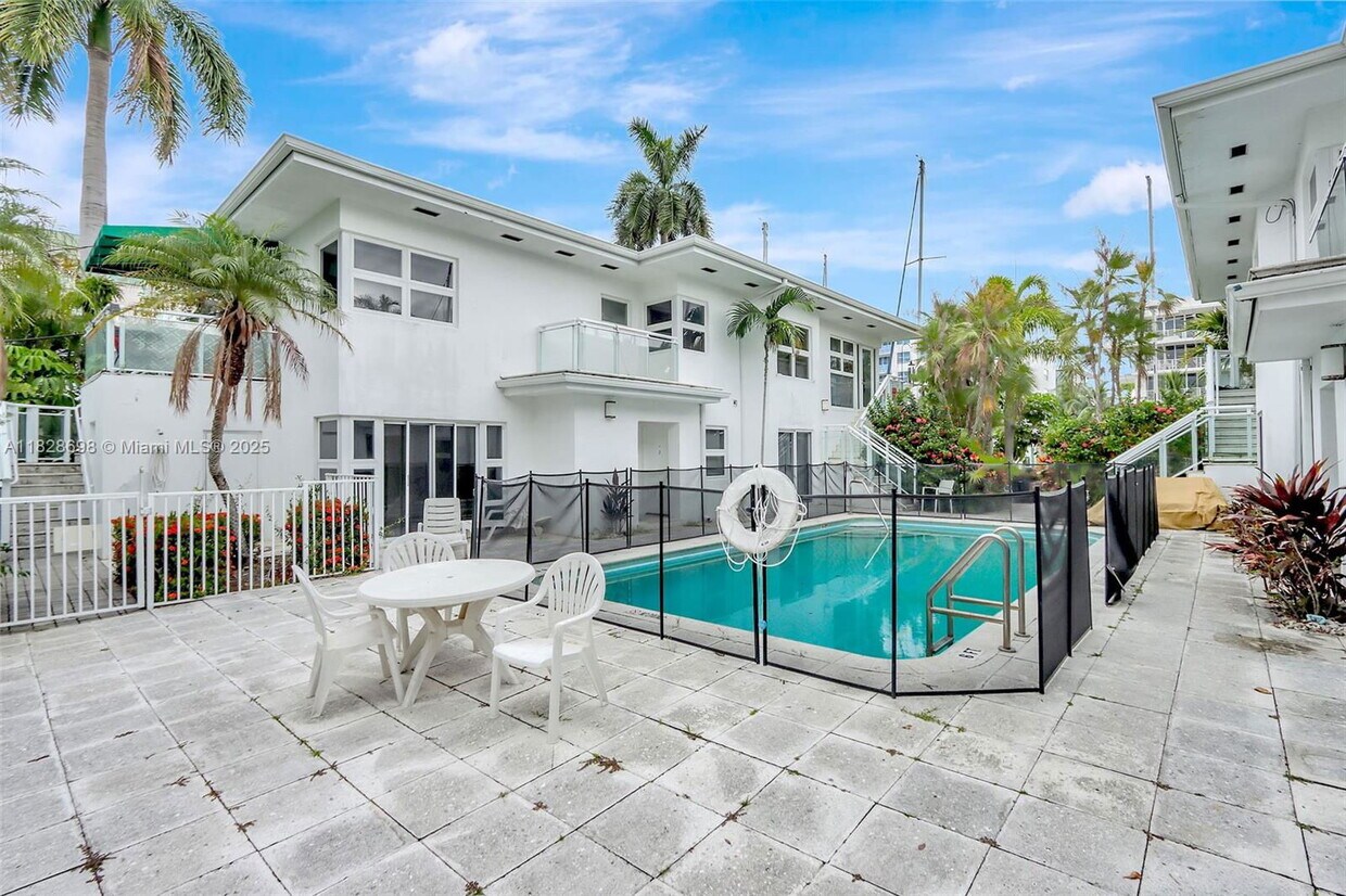 Foto principal - 312 Hendricks Isle