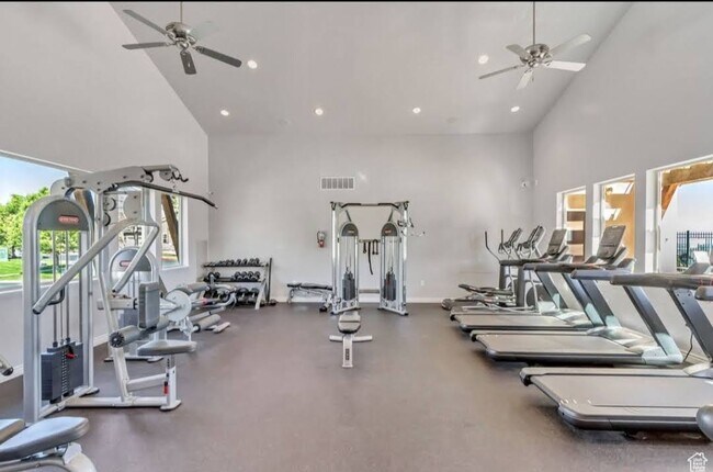 Foto del edificio - 5252 W Armada Way