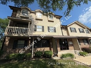 Building Photo - 1494 W Jefferson Ave
