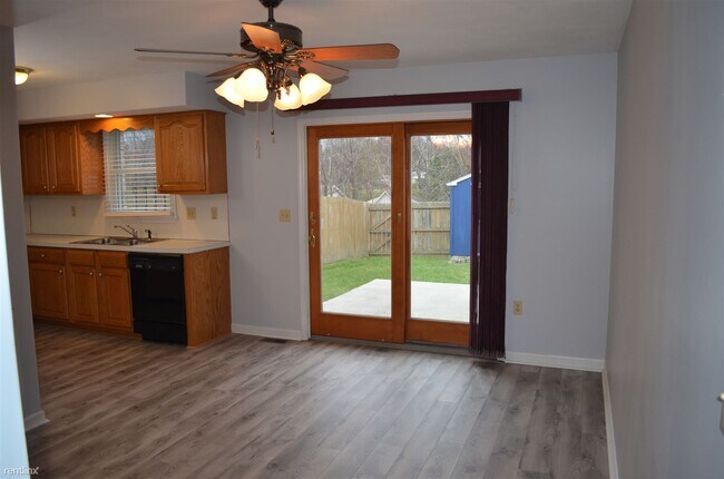 Foto del edificio - 3 br, 2.5 bath Townhome - 97 Lee Ann Court