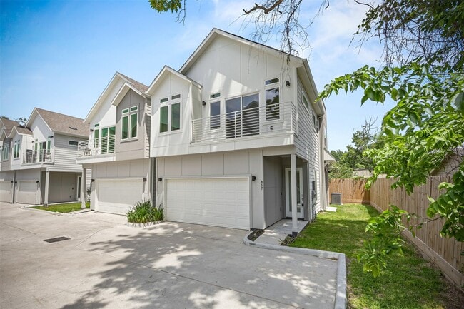 Building Photo - 855 Prosper St