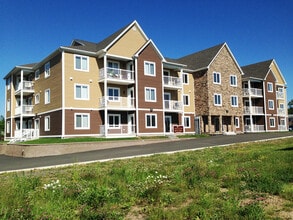 Building Photo - La Chaussée Apartments