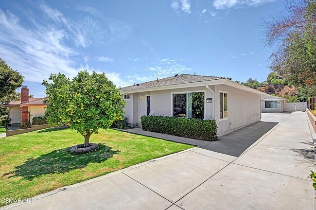 Building Photo - 107 Calle Vista