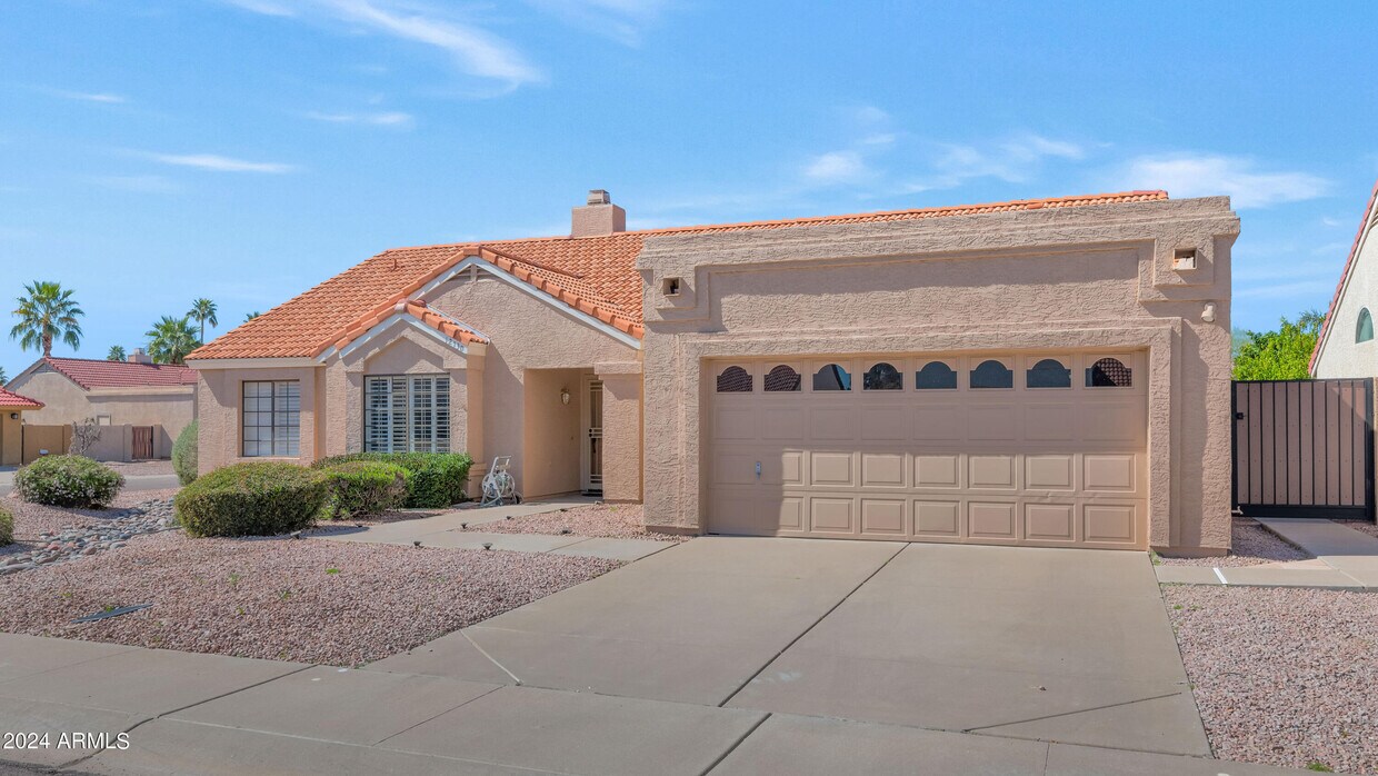 Primary Photo - 12730 N 90th Way