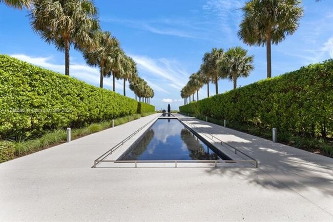 Building Photo - 350 Ocean Dr