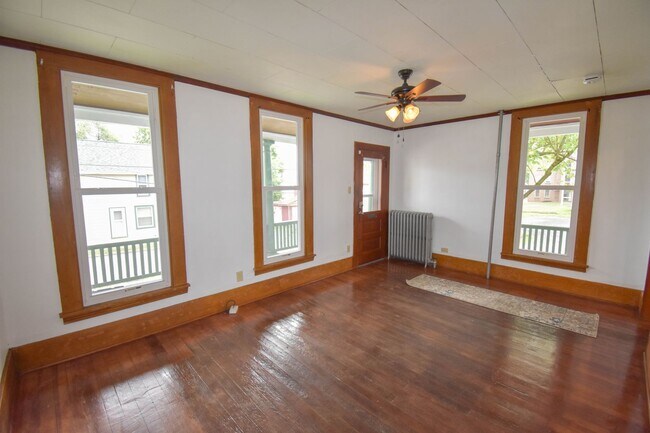 Foto del edificio - Spacious Three Bedroom Home in Lock Haven!