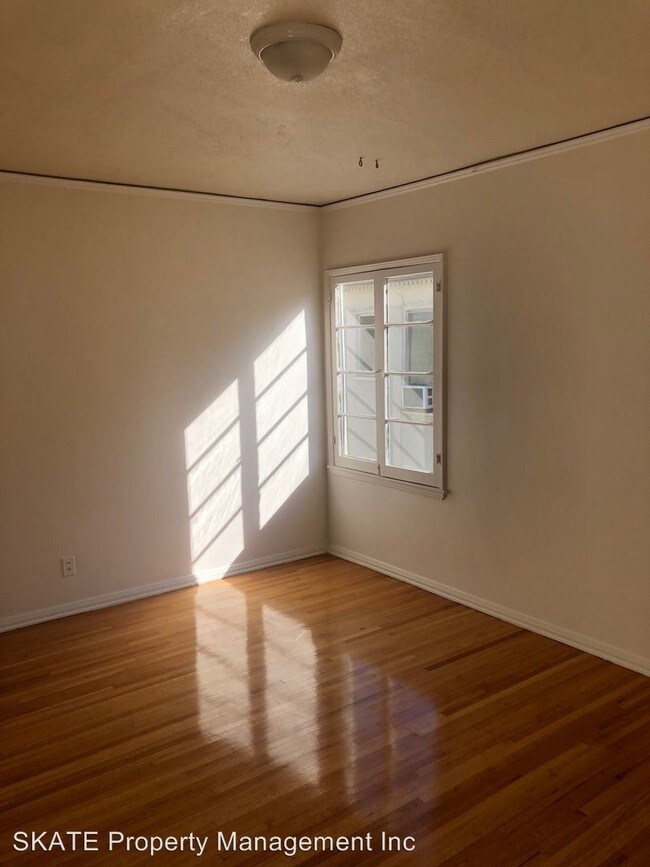 Foto del edificio - 613 S Detroit St