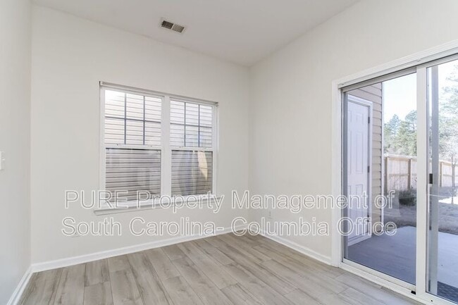 Building Photo - 333 Drooping Leaf Rd