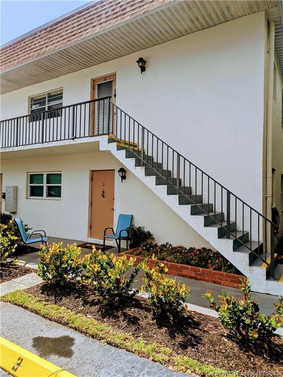 Building Photo - 2950 SE Ocean Blvd