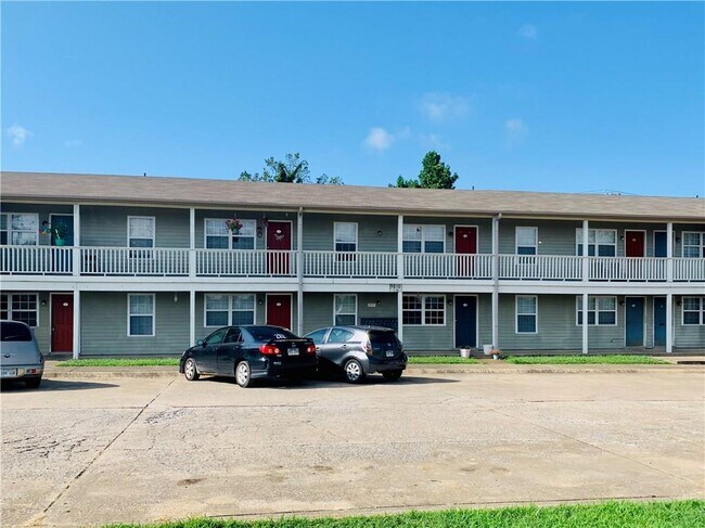 Foto del edificio - 1810 W Twin Springs St