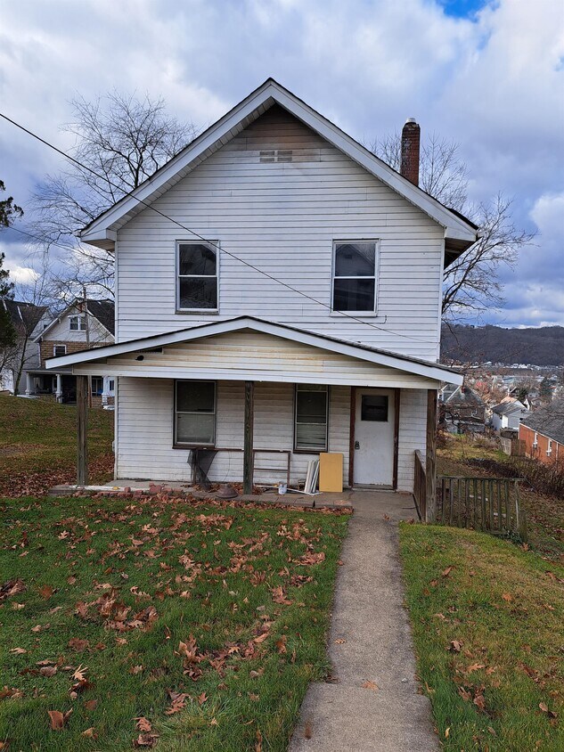 1406 Taylor Ave, New Kensington, PA 15068 House Rental in New
