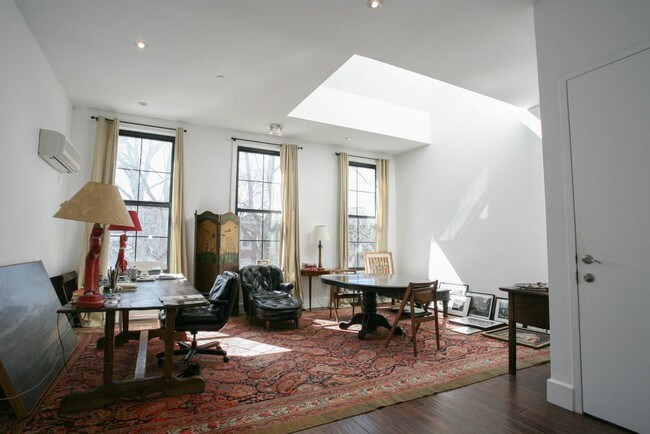 Building Photo - 19 Lefferts Pl