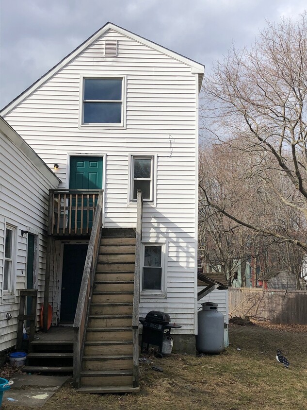 Primary Photo - 9 Winslow St