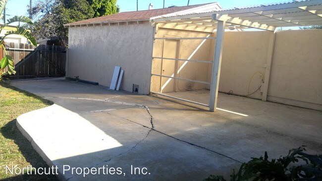 Building Photo - 4824 Jumano Ave
