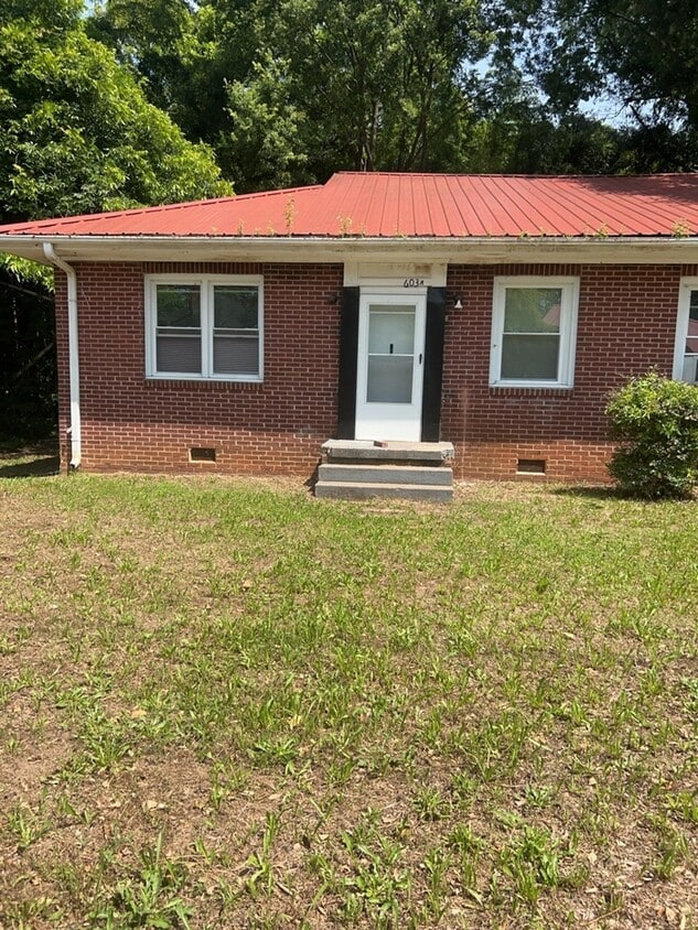 Primary Photo - 603 E Orr St