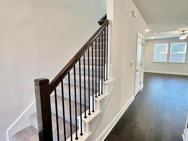 Foto del edificio - Open Concept Family Dream Home!