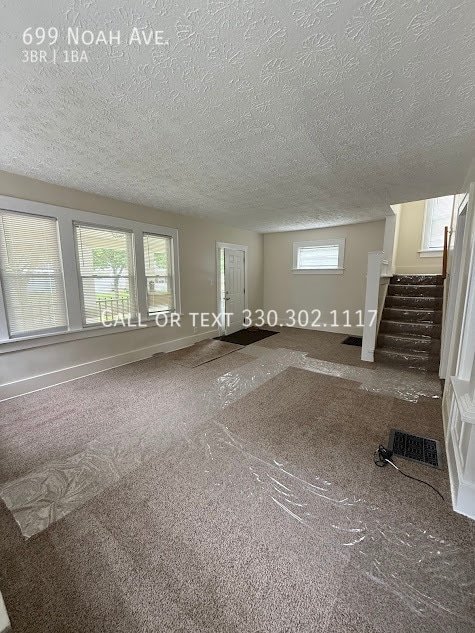 Building Photo - 699 Noah Ave