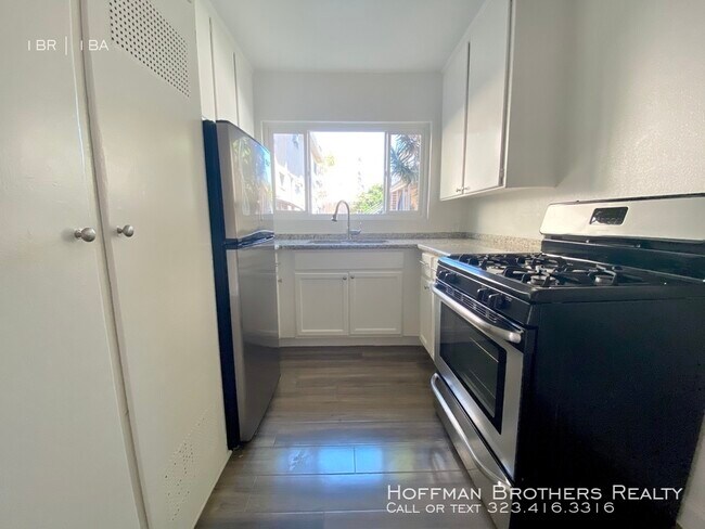 Foto del edificio - 4114 Rosewood Ave # 4 Los Angeles, CA 90004