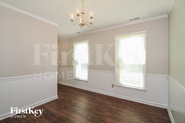 Foto del edificio - 7089 Avenbury Cir