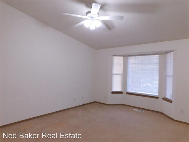 Building Photo - 3 br, 2 bath House - 5735 Sunstone St SE