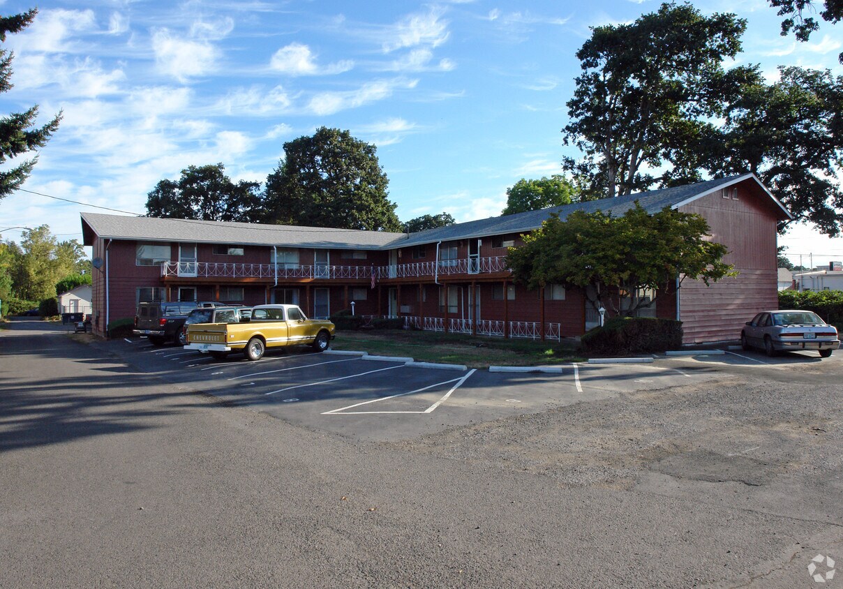 Primary Photo - 1155 Howard St SE