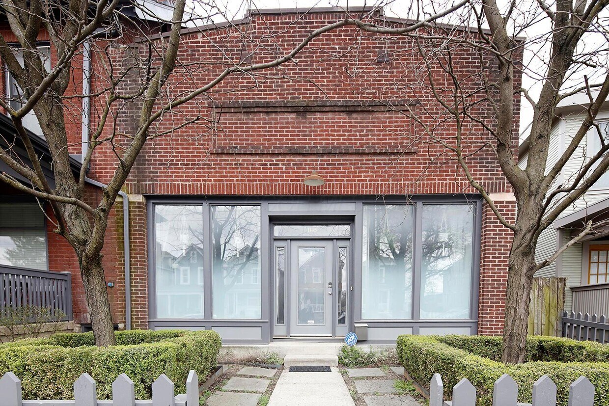 Foto principal - 1145 Summit St