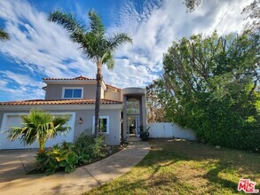 Building Photo - 28908 W Beach Ln