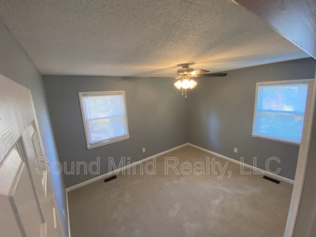 Building Photo - 1232 Beverly Dr