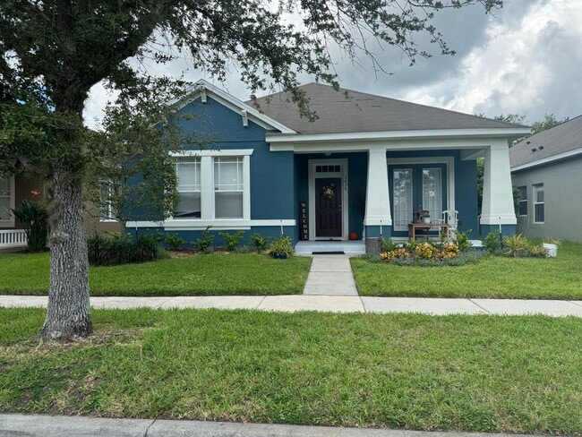 3 bedroom, 2 bathroom home in Avalon Park - 3 bedroom, 2 bathroom home in Avalon Park