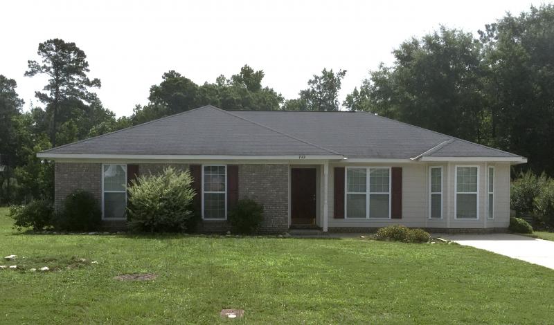 Primary Photo - 742 Omega Dr