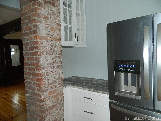 Foto del edificio - 1546 Whitney Ave