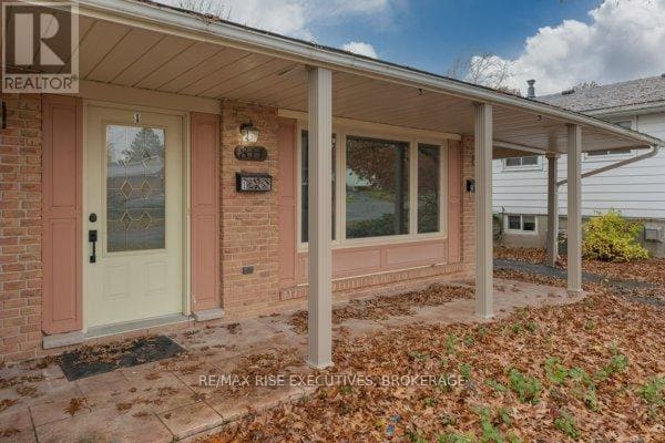 Photo du bâtiment - 811 Overlea Ct