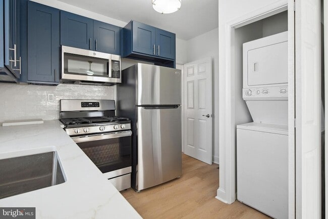 Foto del edificio - 3871 Terrace St