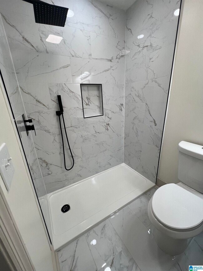 Foto del edificio - 8236 2nd Ave S