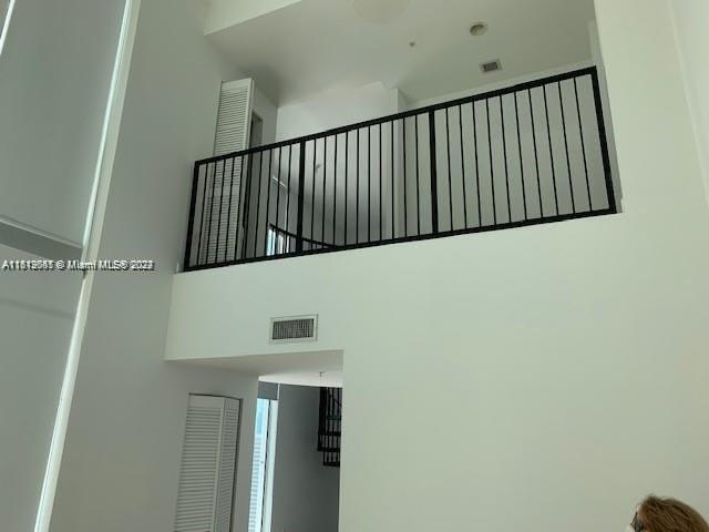 Foto del edificio - 300 S Biscayne Blvd
