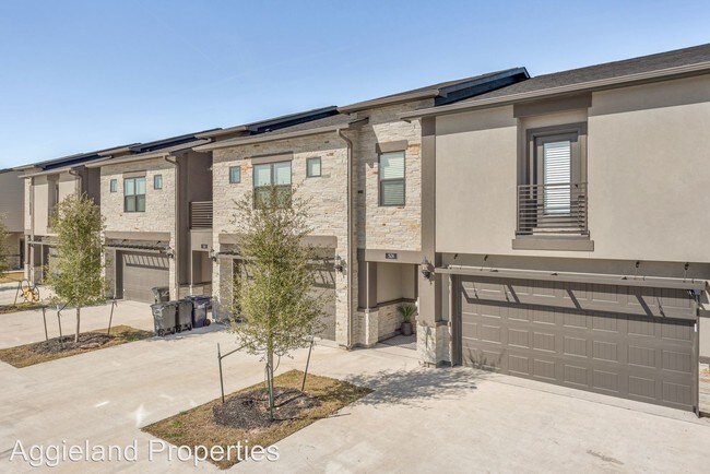 Foto del edificio - 4 br, 4.5 bath House - 552 Hayes
