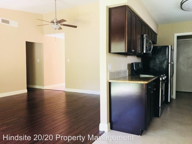 Building Photo - 10106 Missel Thrush Dr