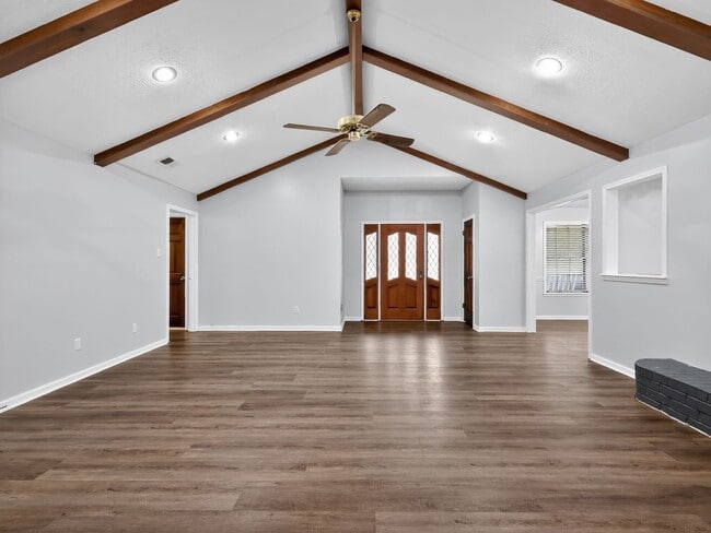 Building Photo - 18270 Stillwood Ln