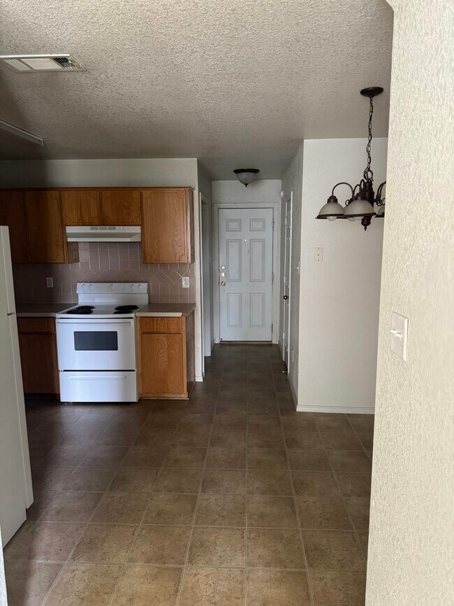Foto del edificio - 204 Meadow View Ln
