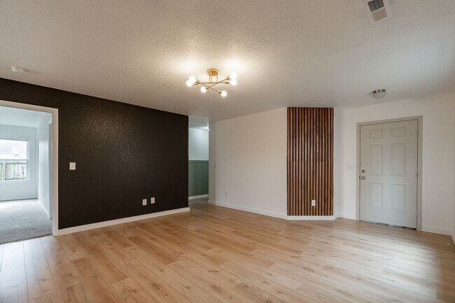 Foto del edificio - Beautiful 3-bedroom 2 bath Home in Legenda...