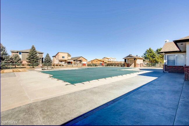 Building Photo - 320 Carina Cir