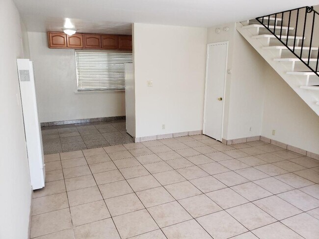 Building Photo - 26223 Gamboa St