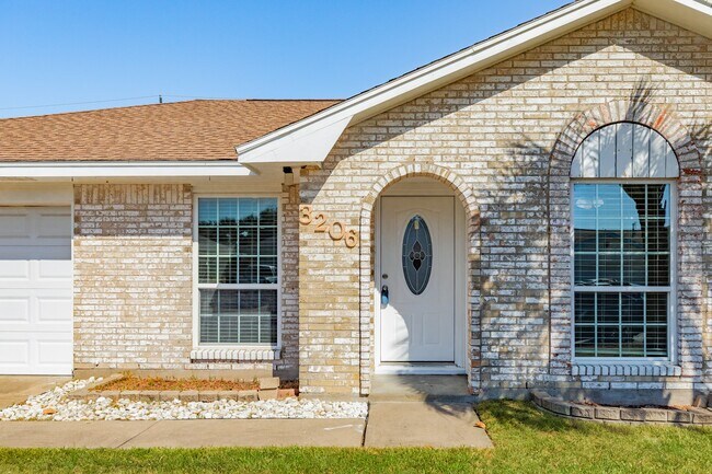 Foto del edificio - 3206 Pine St